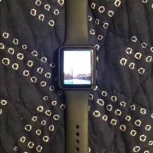 Apple Watch Series 1 42mm w/Charger
